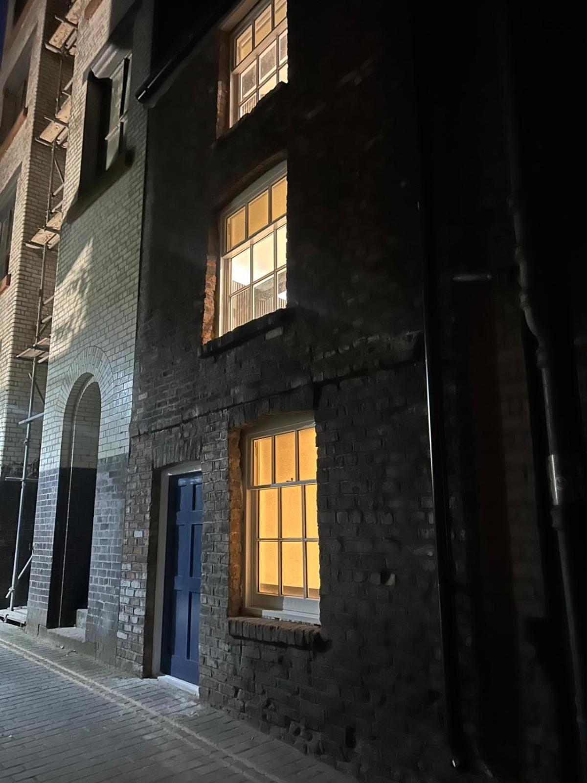 10 Hockenhall - Liverpool's Oldest House *